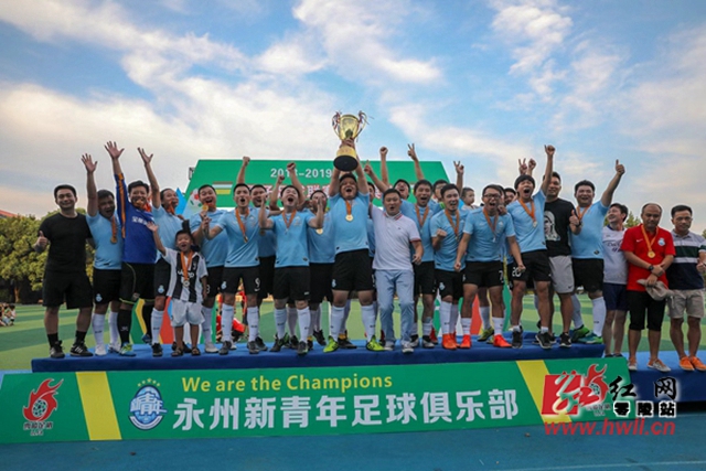 德泽尔比痛批热刺缺乏斗志，客场0比3输给布伦特福德